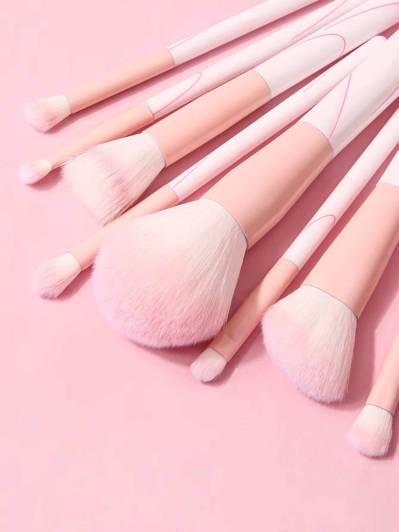 Multi-Function Cosmetic Brush Set, 12 pcs pink Fiber Makeup Brush Kit For Women With Makeup brush storage bucket